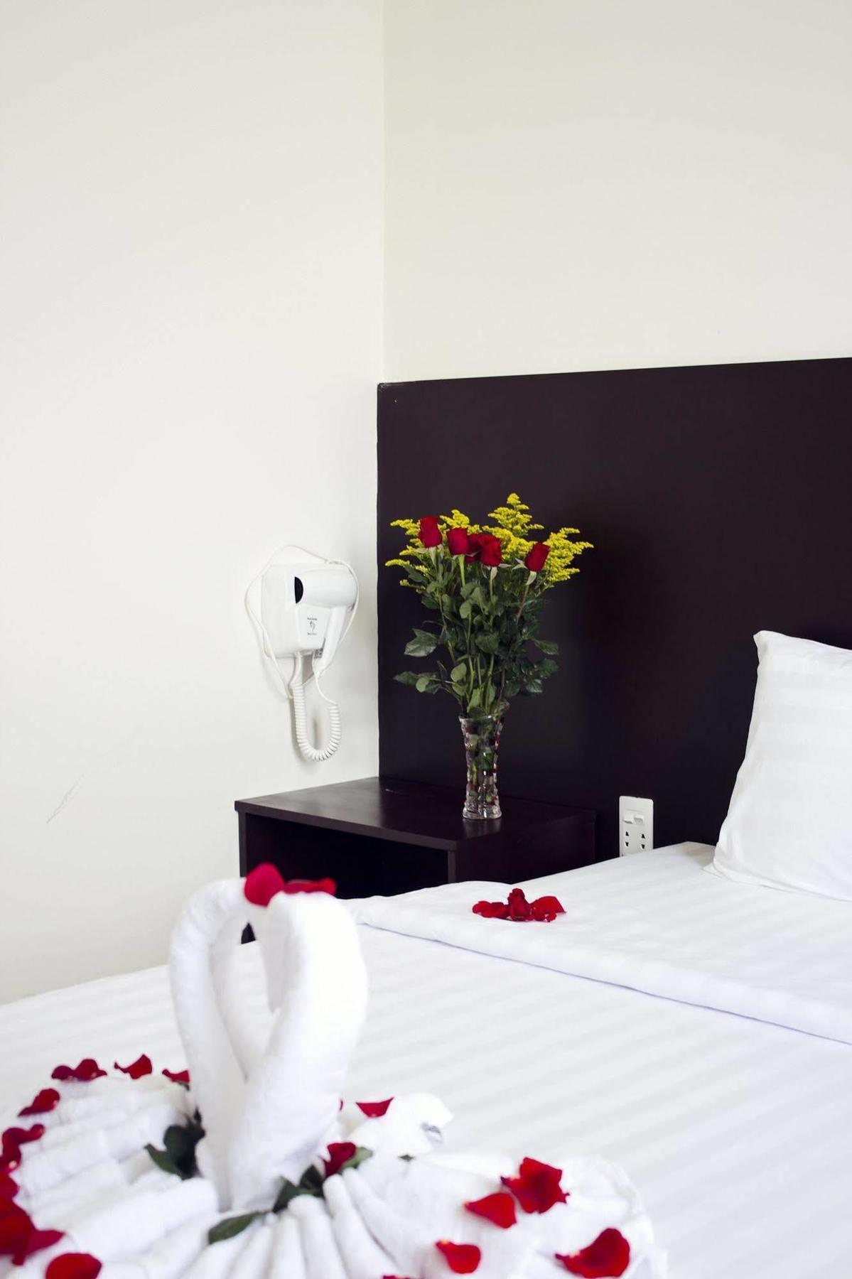 Thy Phuong Da Nang Hotel Exterior photo